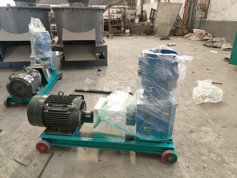有機肥造粒機和有機肥平模造粒機有什么區(qū)別？